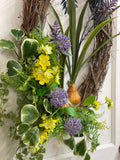 Spring bulb wreath